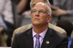 费德勒遭遇十二连败，加拿大队教练面临压力！的简单介绍